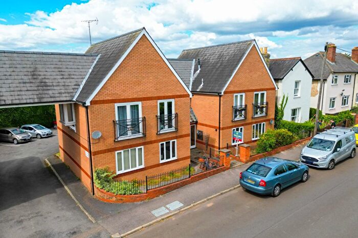 2 Bedroom Flat For Sale In Green Street, Royston, SG8