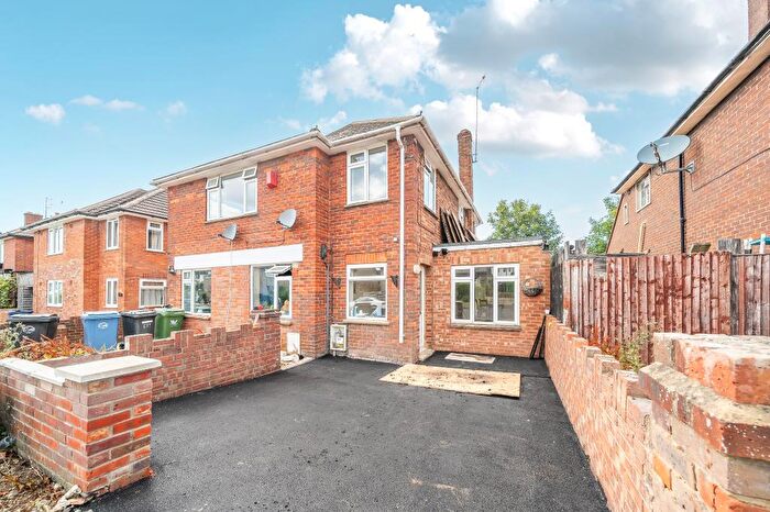 3 Bedroom Semi-Detached House To Rent In Woodfield Road, Princes Risborough, HP27