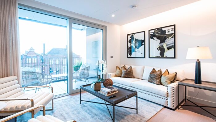 2 Bedroom Flat To Rent In Edgware Road, London, W2