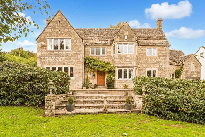 5 Bedroom Detached House For Sale In Cheltenham Road, Painswick, Stroud, GL6