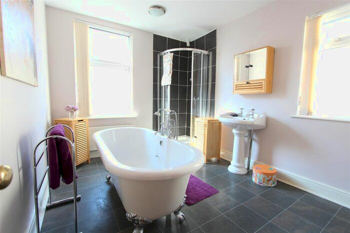 2 Bedroom Terraced House To Rent In Bankburn Road, Liverpool, L13