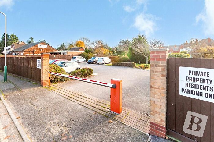 1 Bedroom Apartment For Sale In Junction Road, Romford, RM1