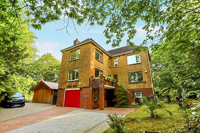 5 Bedroom Detached House For Sale In Maidstone Road, Ashford, TN25