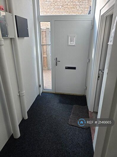 1 Bedroom Flat To Rent In Wellsway, Bath, BA2