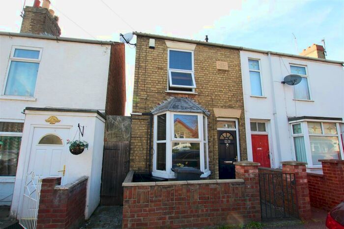 2 Bedroom Semi-Detached House To Rent In Dogsthorpe Road, Peterborough, PE1