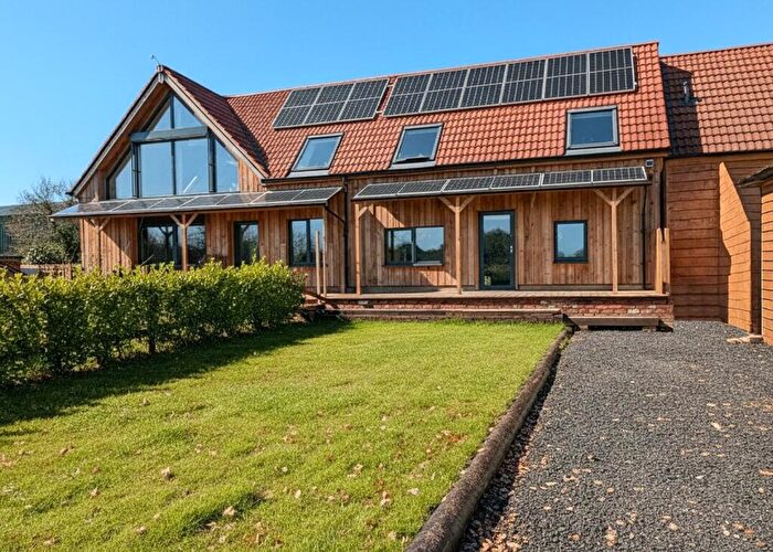 2 Bedroom Barn Conversion For Sale In Clyst St Mary, Exeter, EX5