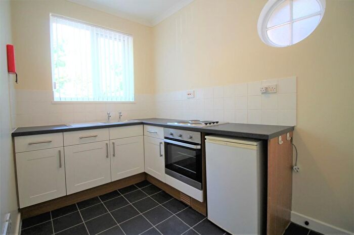 2 Bedroom Flat To Rent In Cheltenham Road, Montpellier, BS6