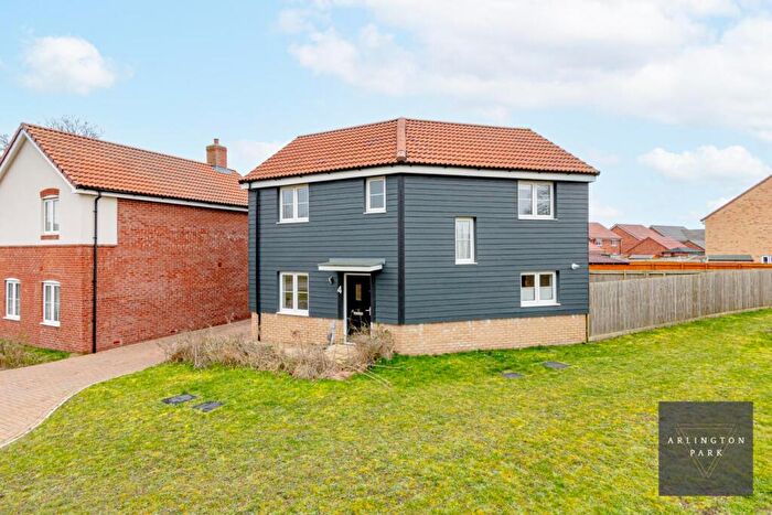 3 Bedroom Detached House For Sale In Sorrel Grove, Cringleford, Norwich, NR4
