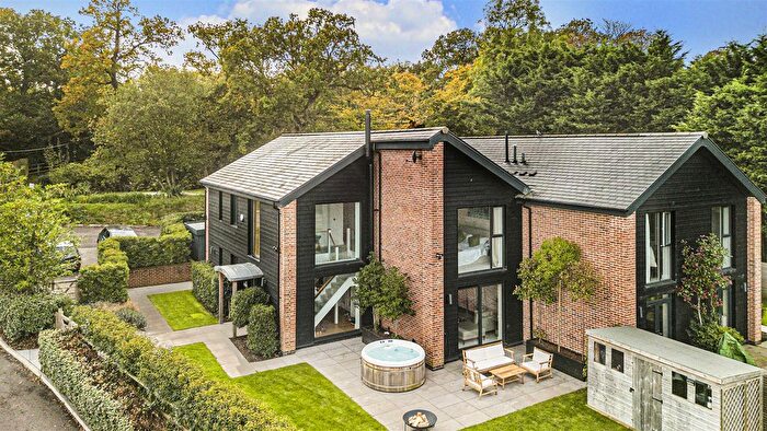 4 Bedroom Semi-Detached House For Sale In The Ridings, Ponsbourne Manor, Newgate Street, Hertford, SG13