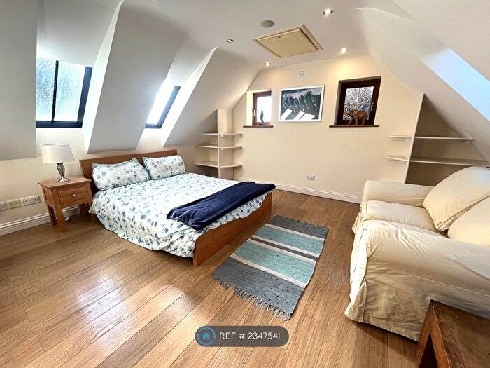 Studio To Rent In Frome Glen, Winterbourne Down, Bristol, BS36