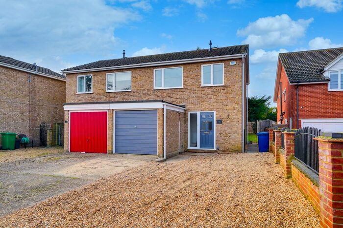 3 Bedroom Semi-Detached House To Rent In St. James Road, Little Paxton, St. Neots, PE19