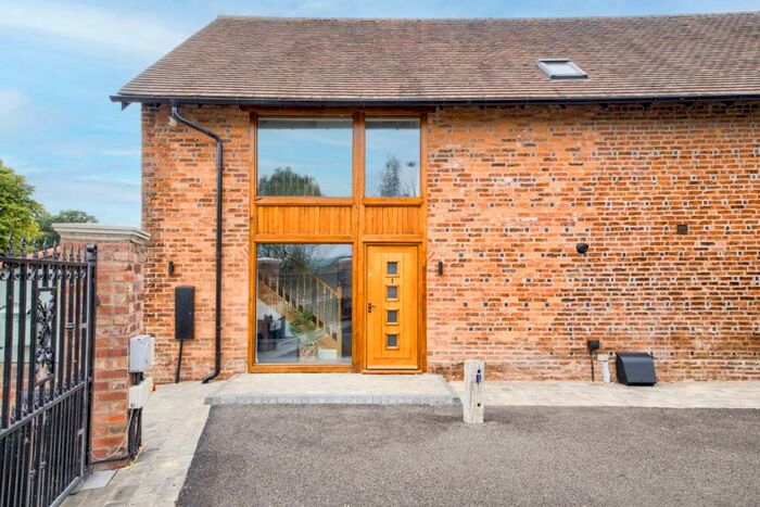 2 Bedroom Barn Conversion For Sale In Halfcot Byre, Wolverhampton Road, Prestwood, Stourbridge, DY7
