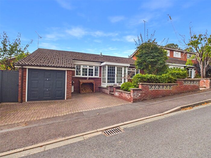 3 Bedroom Bungalow For Sale In Hailsham Close, Worcester, Worcestershire, WR5