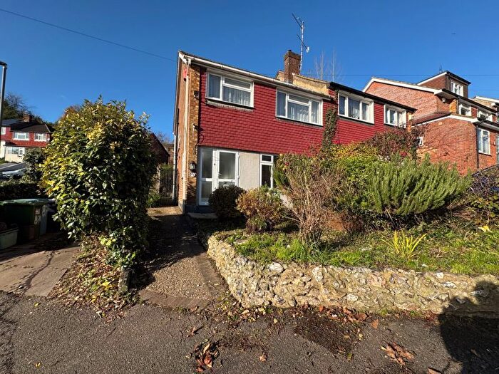 3 Bedroom End Of Terrace House To Rent In Arnison Avenue, High Wycombe, HP13