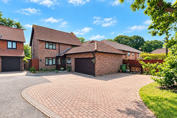 4 Bedroom Detached House For Sale In Old Common, Locks Heath, SO31