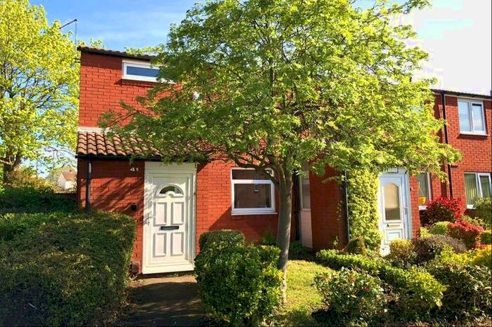 3 Bedroom Terraced House To Rent In Ankermoor Close, Shard End, Birmingham, B34