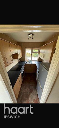 2 Bedroom Apartment To Rent In Clapgate Lane, Ipswich, IP3