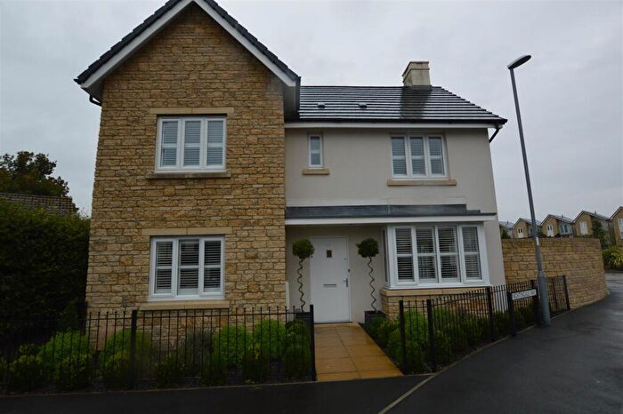 4 Bedroom Detached House To Rent In Nightingale Way, Westfield, Radstock, BA3