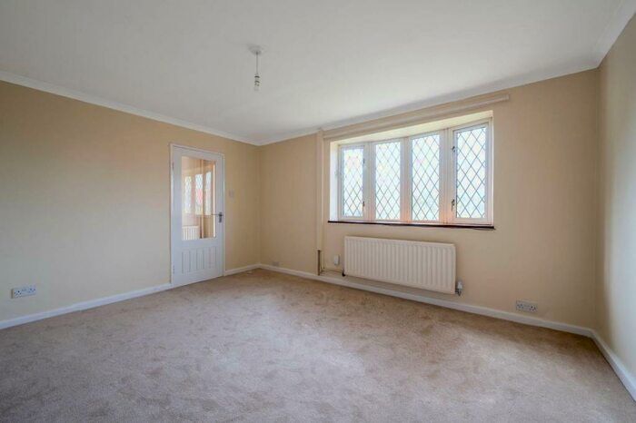 3 Bedroom Semi-Detached House To Rent In Bushy Hill Drive, Bushy Hill, Guildford, GU1