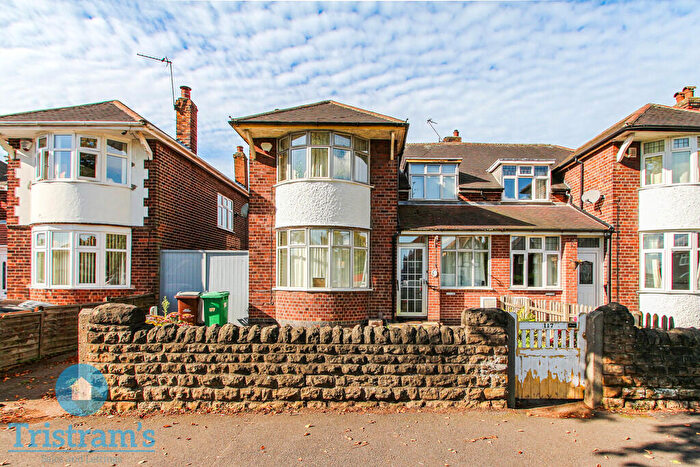 5 Bedroom Semi Detached House To Rent In Western Boulevard, Nottingham, NG8