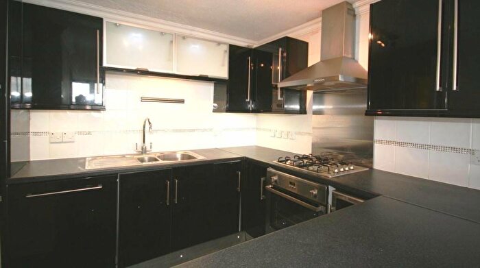 1 Bedroom Flat To Rent In Leather Lane, Holborn, EC1N