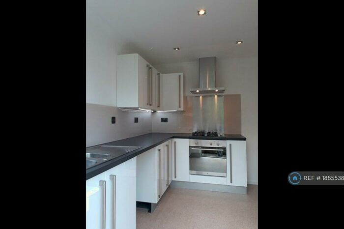 2 Bedroom Terraced House To Rent In Primrose Cres, Perth, PH1