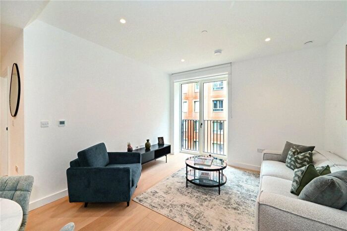 1 Bedroom Flat For Sale In Brent Cross Town, Parkview Avenue, London, NW2