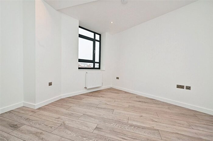 1 Bedroom Flat For Sale In Cresta House, Alma Street, Luton, LU1
