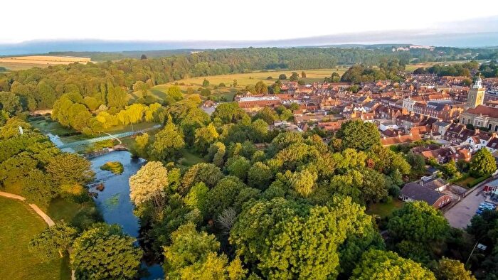 3 Bedroom Detached House For Sale In Fortuna Road, Blandford St. Mary, DT11