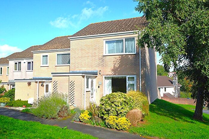 2 Bedroom End Of Terrace House For Sale In Willow Green, Saltash, Cornwall, PL12