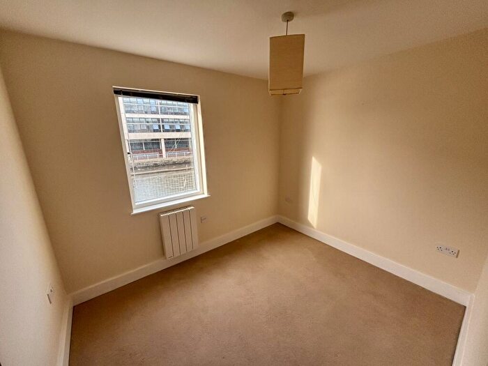 2 Bedroom Flat To Rent In Altair House, Falcon Drive, Cardiff, CF10