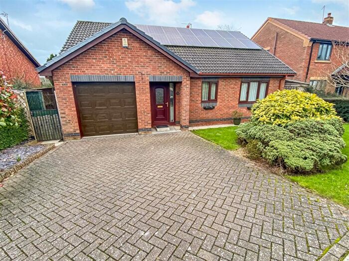 3 Bedroom Detached Bungalow For Sale In Richmond Close, Shildon, DL4