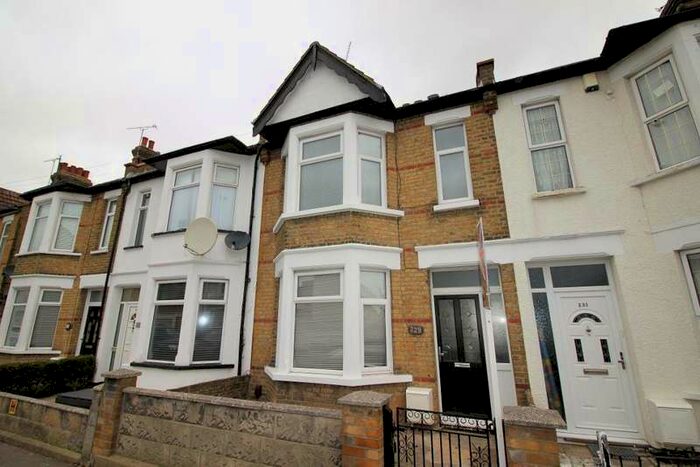 3 Bedroom Terraced House To Rent In Stornoway Road, Southend On Sea, Essex, SS2