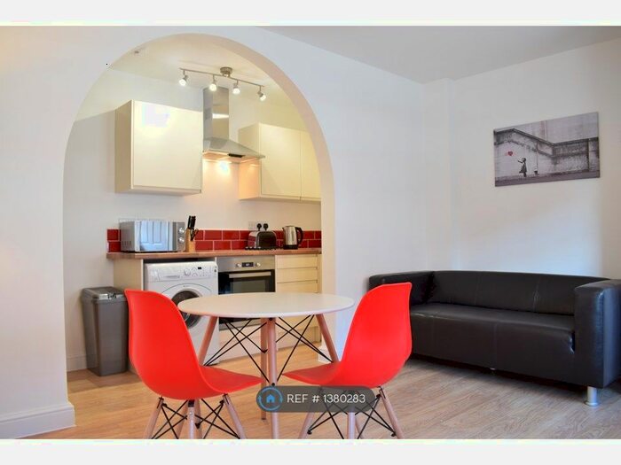 1 Bedroom Flat To Rent In West Street, Crewe, CW1