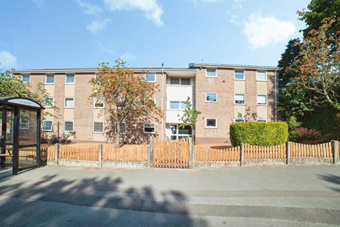 2 Bedroom Flat For Sale In Robin Down Court, Mansfield, NG18