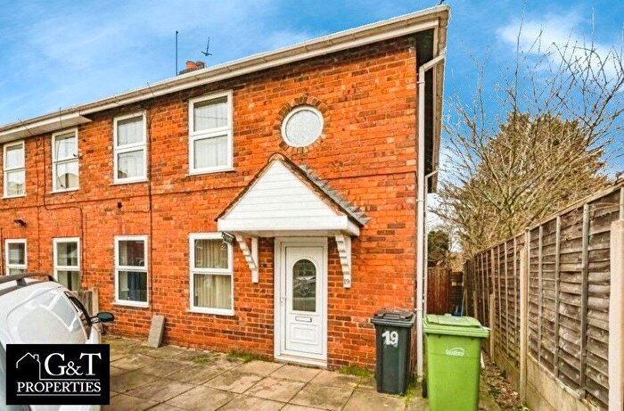 3 Bedroom Semi Detached House To Rent In Brooklands, Stourbridge, DY8