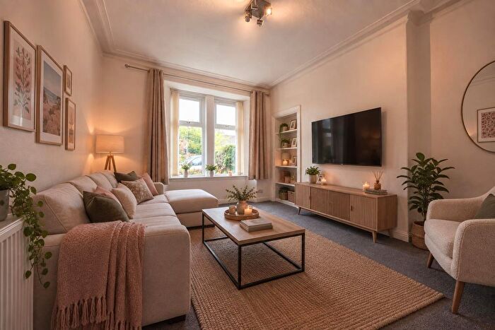 2 Bedroom Flat For Sale In Forthill Road, Broughty Ferry, Dundee, DD5