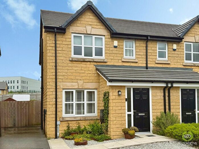 3 Bedroom Semi Detached House For Sale In Cunliffe Drive, Burnley, BB12