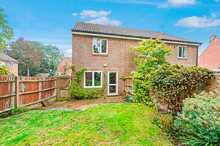 2 Bedroom End Of Terrace House For Sale In B Goddards Close, Cranbrook, TN17