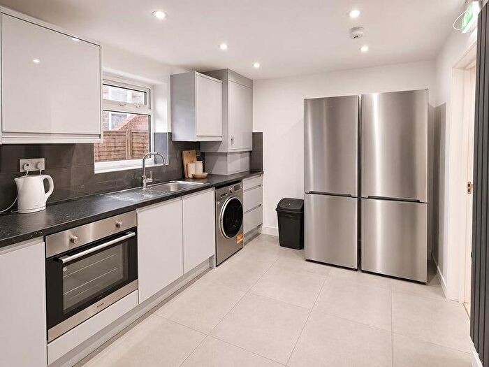 6 Bedroom Semi-Detached House To Rent In Pilkington Close, Filton, South Gloucestershire, BS34
