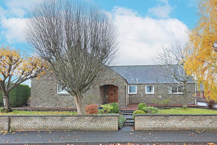 4 Bedroom Detached Bungalow For Sale In Drum-Na-Garrow, Mossend, Gorebridge, EH23