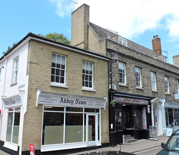 2 Bedroom Apartment To Rent In Hatter Street, Bury St. Edmunds, Suffolk, IP33