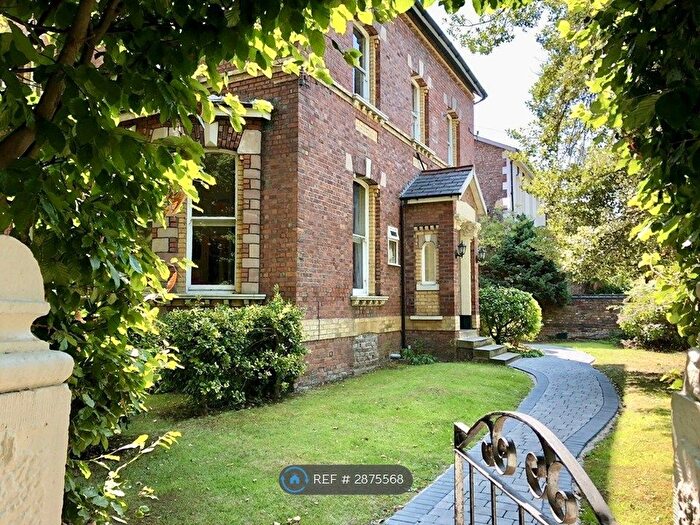 2 Bedroom Flat To Rent In Linnet Lane, Liverpool, L17