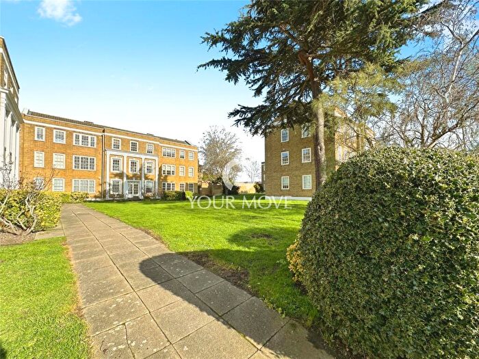 2 Bedroom Flat To Rent In Parkside, Vanbrugh Fields, London, SE3