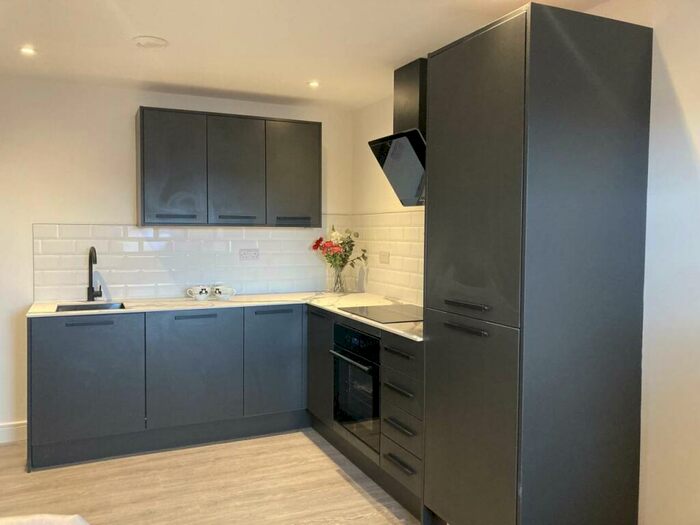 3 Bedroom Flat To Rent In The Suites, - Aughton Street, Ormskirk, L39