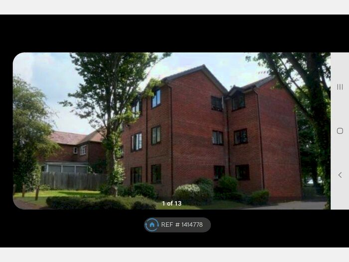 1 Bedroom Flat To Rent In Chester Court, Southampton, SO16