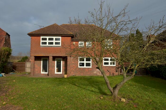 4 Bedroom Detached House To Rent In Green Street, Dartford, Greater London DA2