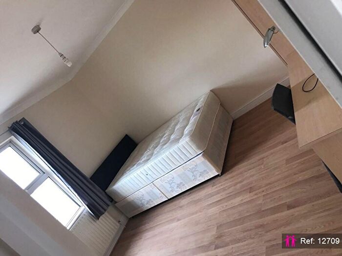 5 Bedroom Apartment To Rent In Surbiton Road, Kingston Upon Thames, KT1