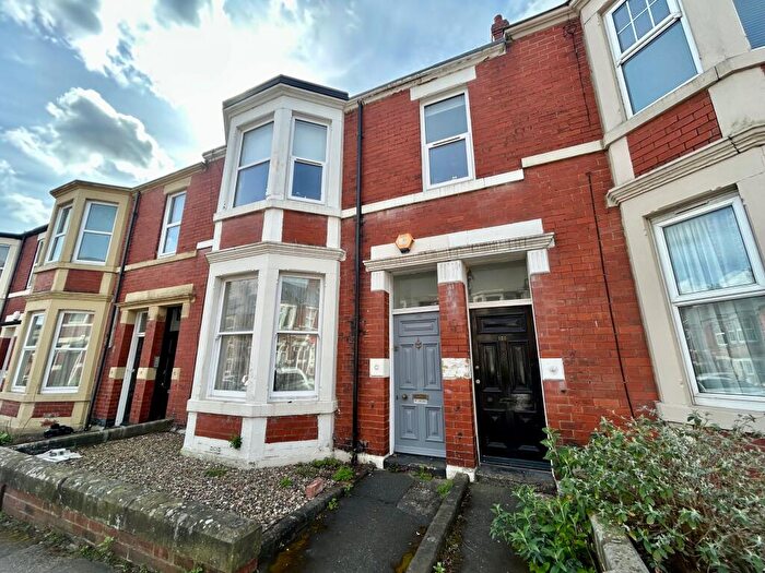 2 Bedroom Flat To Rent In Shortridge Terrace, Jesmond, Newcastle Upon Tyne, NE2