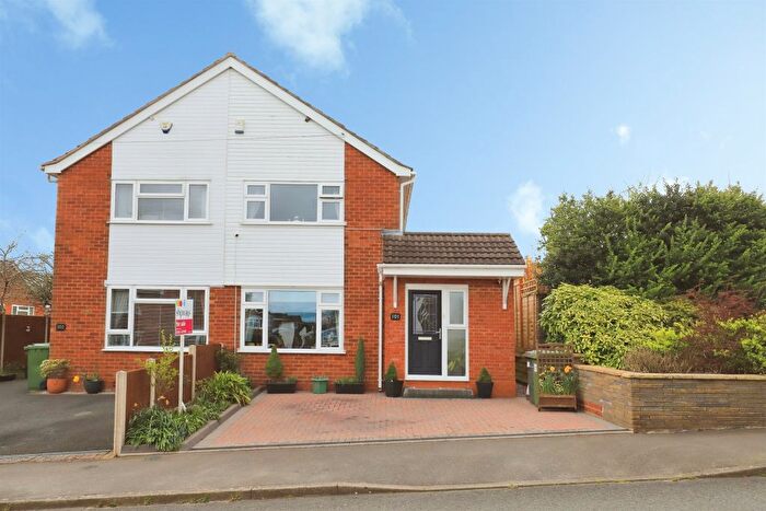 2 Bedroom Semi Detached House For Sale In Crestwood Avenue, Kidderminster, DY11